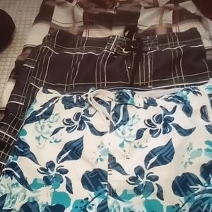 Assorted lounging trunks